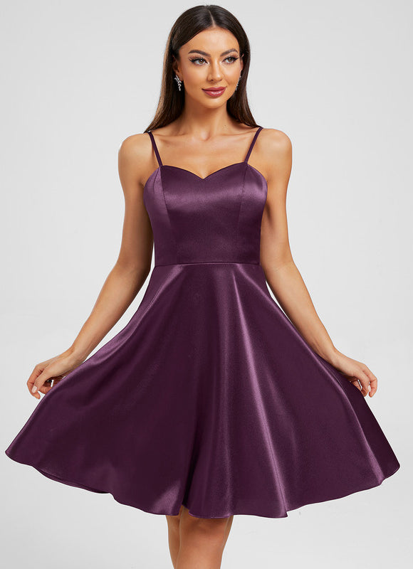 Robe Chic Satinée Courte